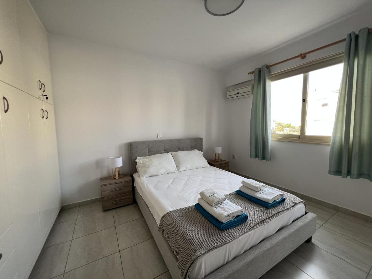 Royal-Seacrest Paphos-Center Vip 아파트 외부 사진