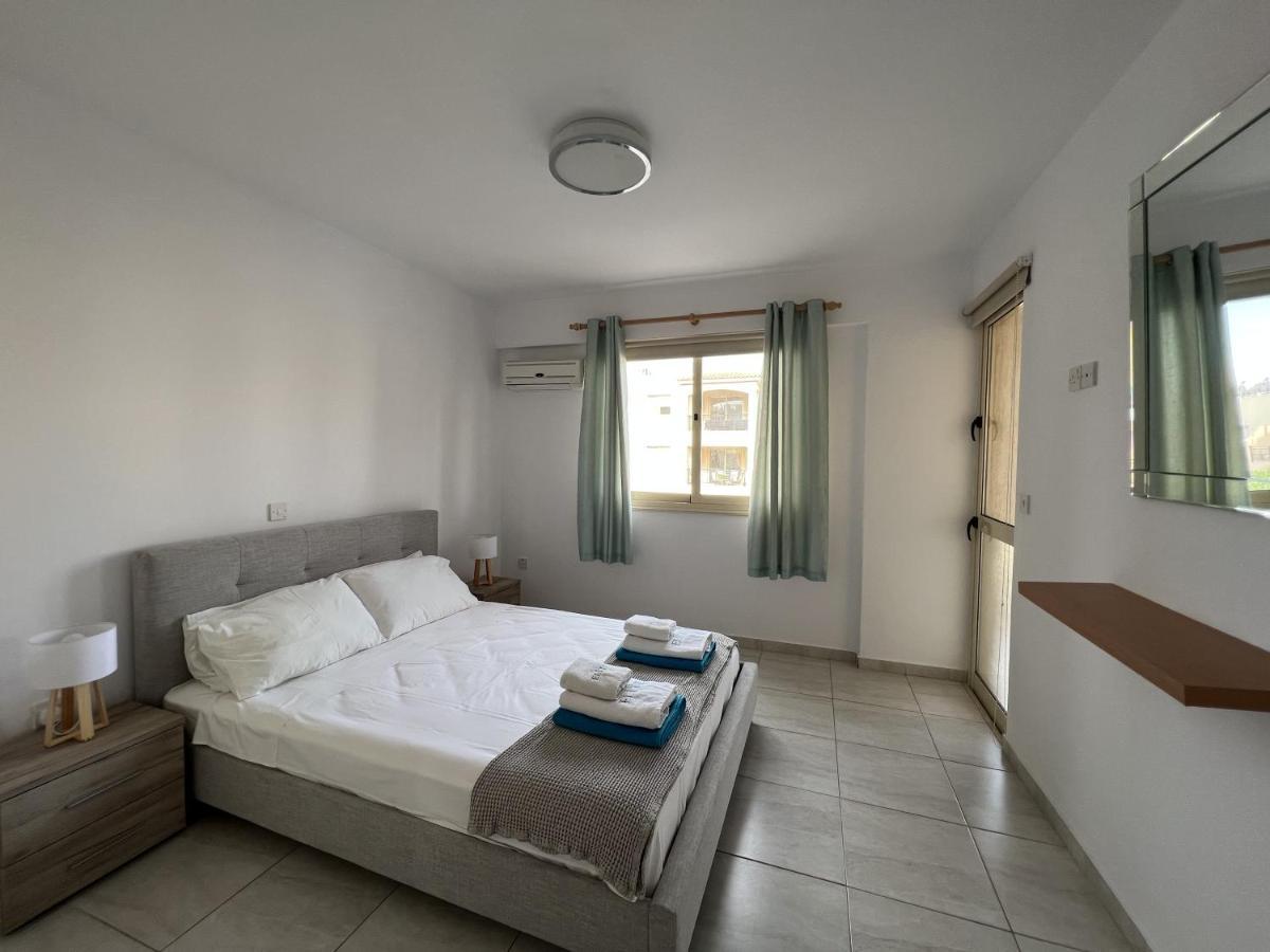 Royal-Seacrest Paphos-Center Vip 아파트 외부 사진