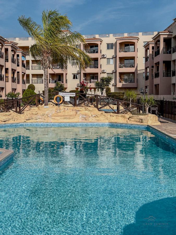Royal-Seacrest Paphos-Center Vip 아파트 외부 사진