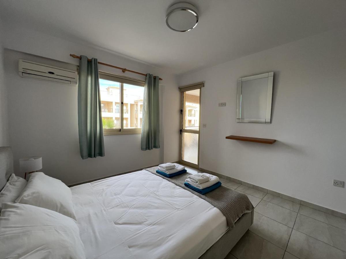 Royal-Seacrest Paphos-Center Vip 아파트 외부 사진