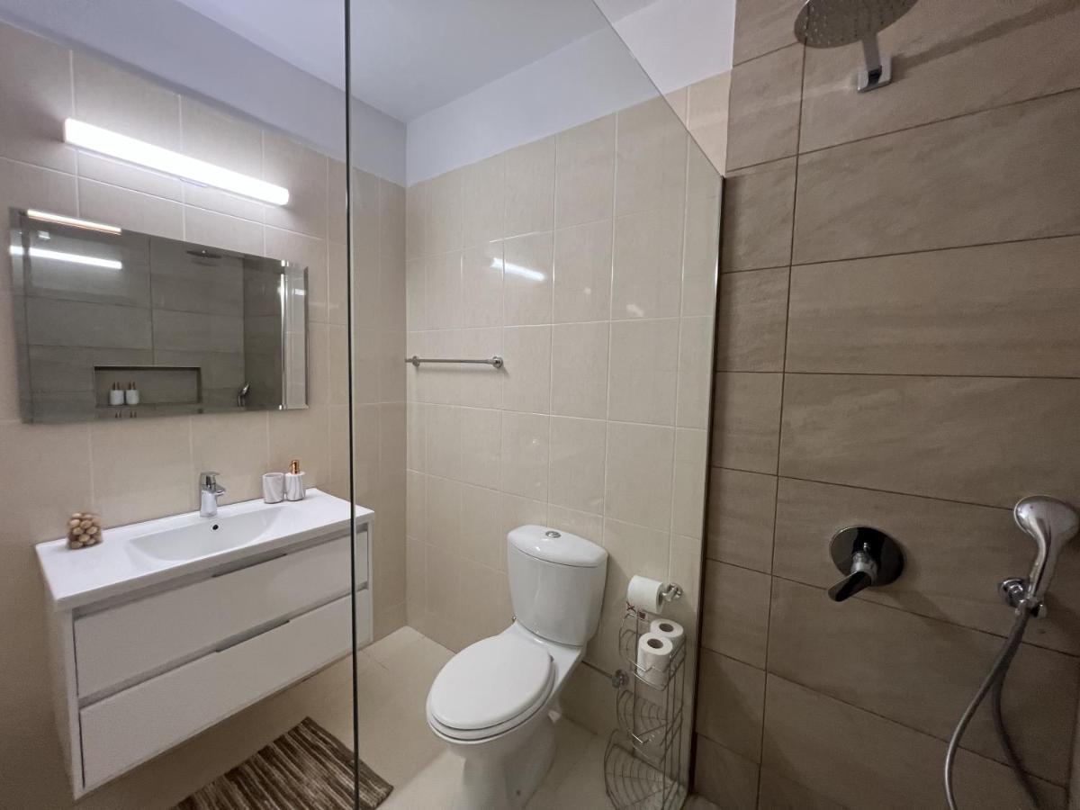 Royal-Seacrest Paphos-Center Vip 아파트 외부 사진